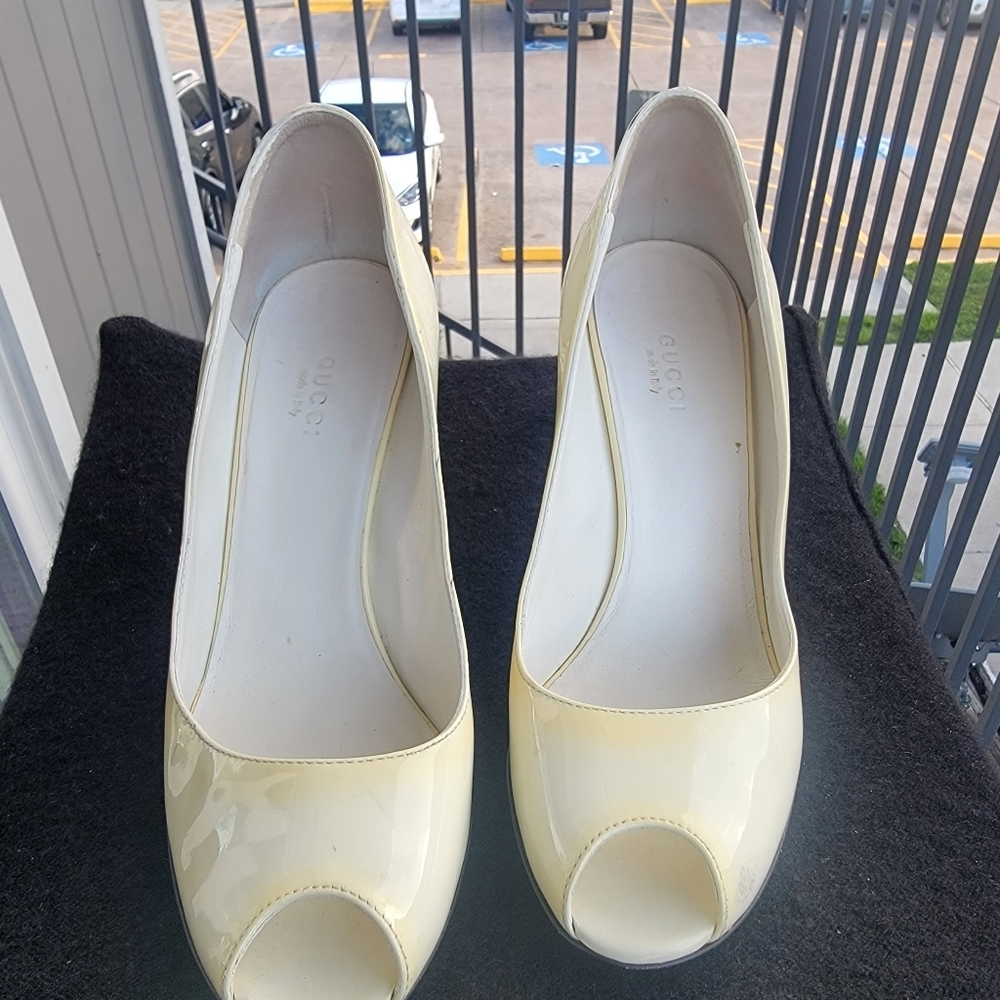GUCCI Patent Leather Wedge Shoes size 8 - Picture 13 of 16